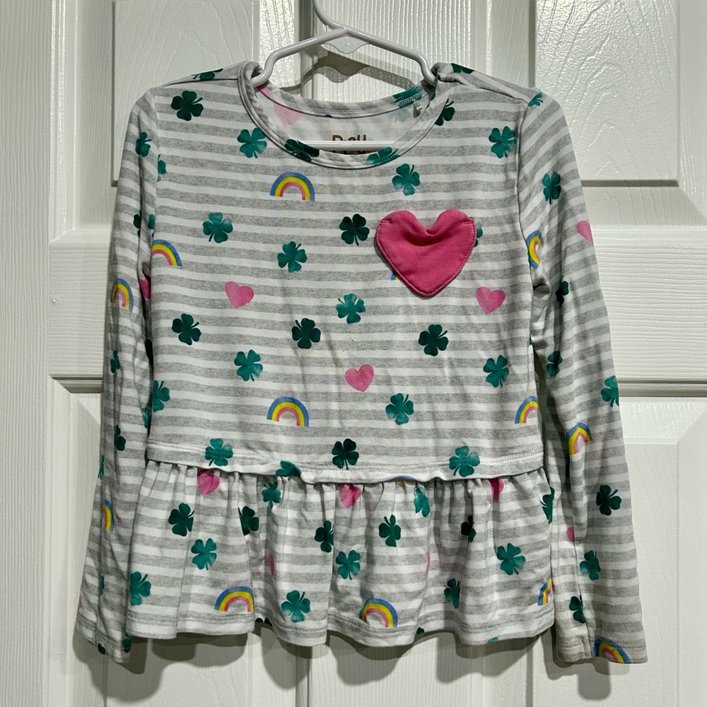 Little Sleepies Lucky in Love Peplum Tee - size 4T - clover st Patrick's day